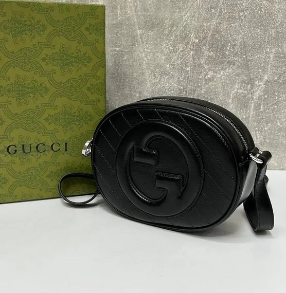 Сумка через плечо женская Gucci Blondie из кожи черный