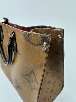 Сумка Louis Vuitton OnTheGo