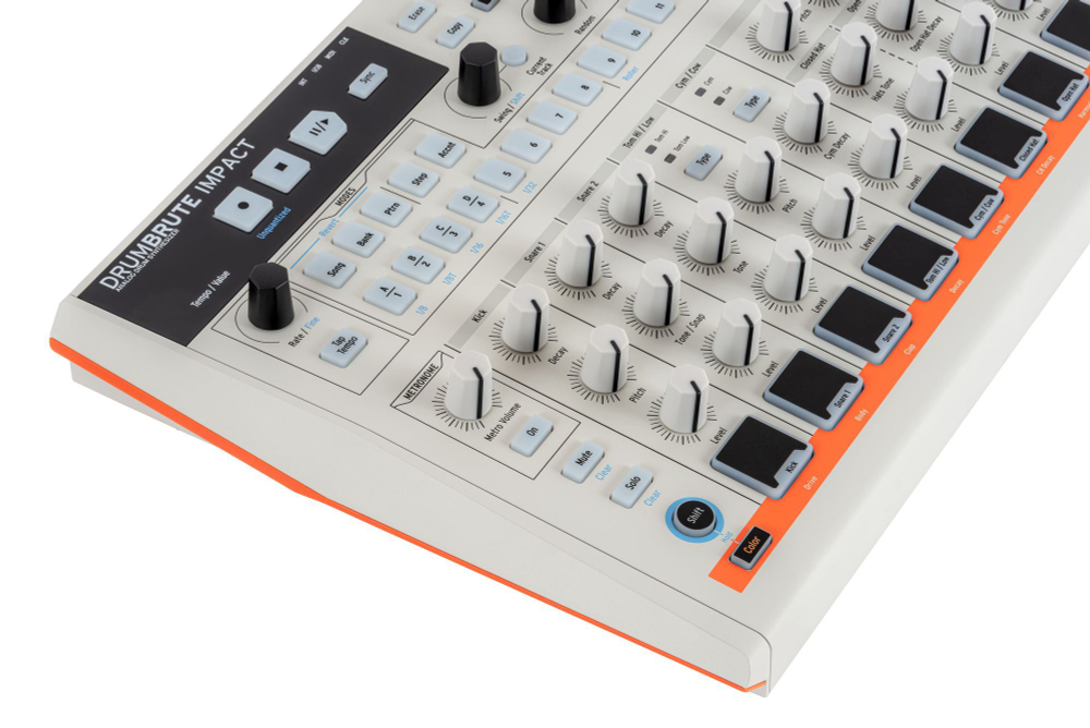 Драм-машина Arturia Drumbrute lmpact 1984