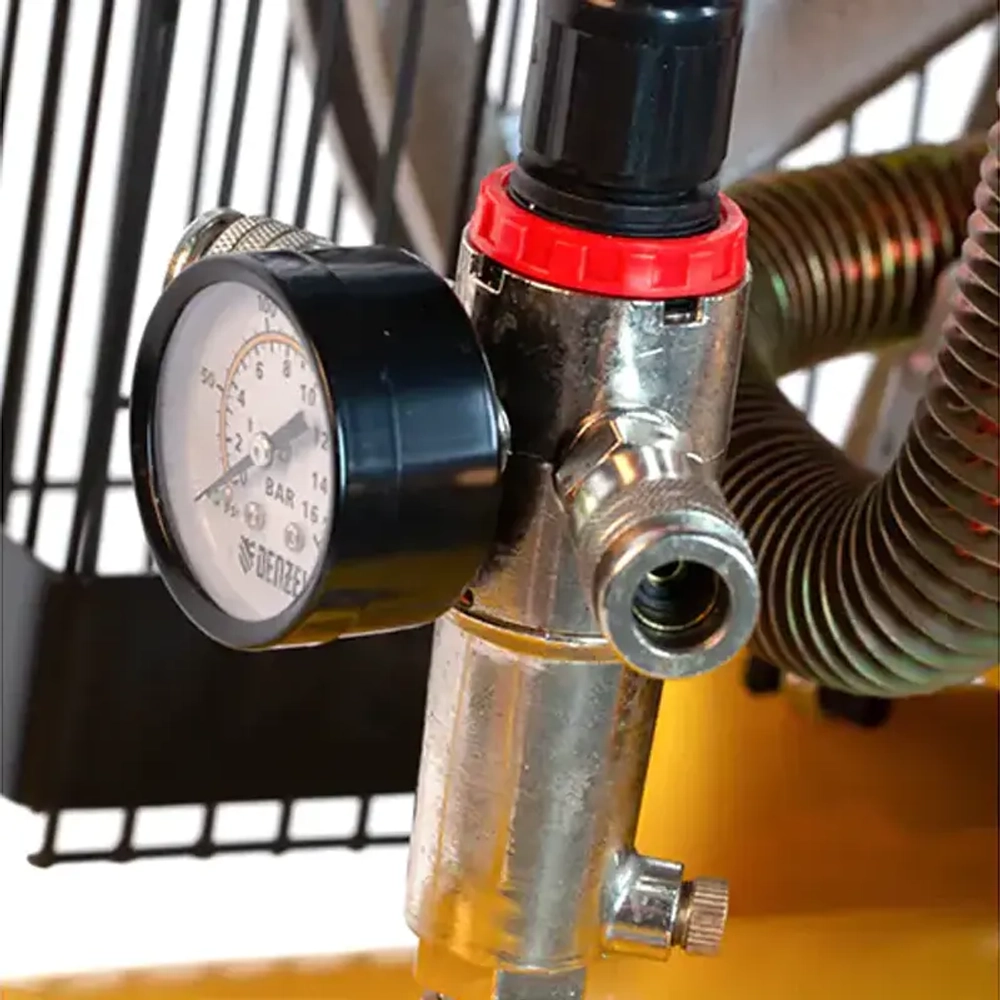 DENZEL BCI5500-T/200 компрессор воздушный 5.5 квт, ременный привод, 200 литров, 850 л/мин 58128