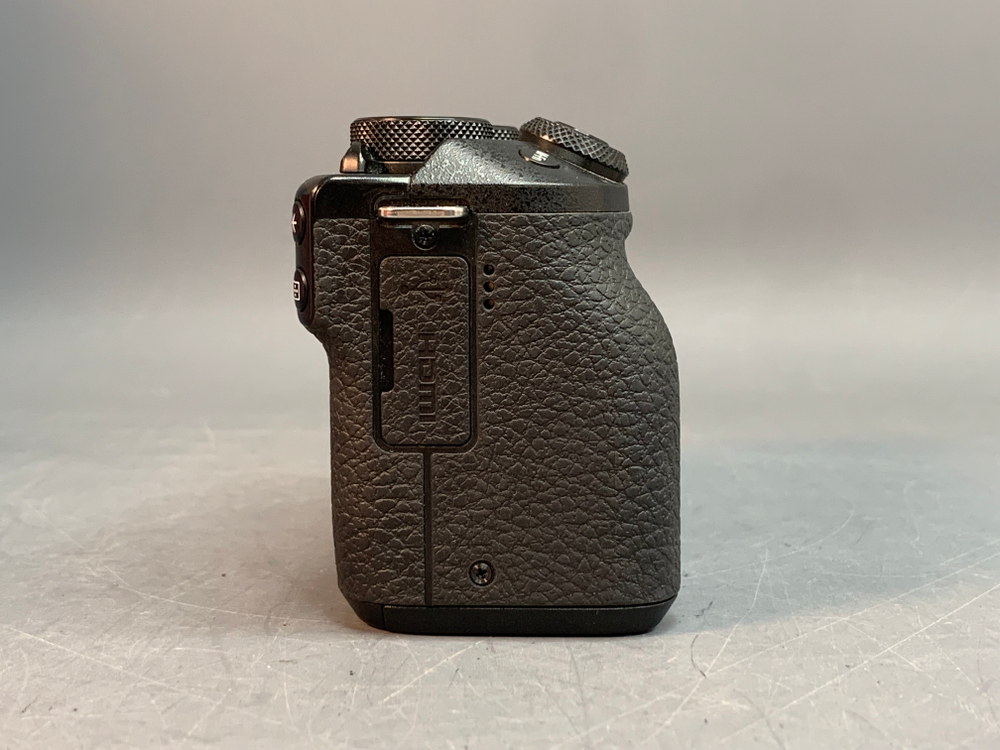 Canon EOS M6 Mark II 8.000 кадров