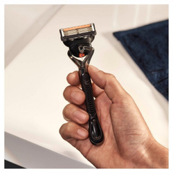 Бритвенный станок Gillette Fusion5 ProGlide с 1 сменной кассетой