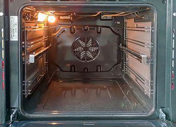 Встраиваемый электрический духовой шкаф Kaiser EH 6306 RS