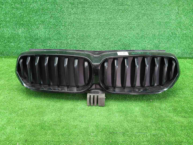 Решетка радиатора BMW 6er G32 (2020-2023)