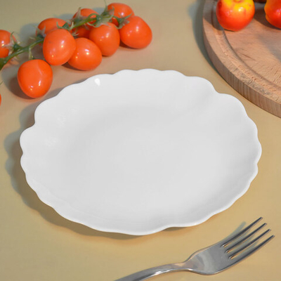 Тарелка десертная 19см Лотос