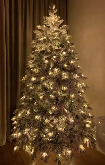 Искусственная елка Аляска заснеженная 240 см., 587 мульти/теплых белых Led ламп (2в1), ЕлкиТорг (195240)