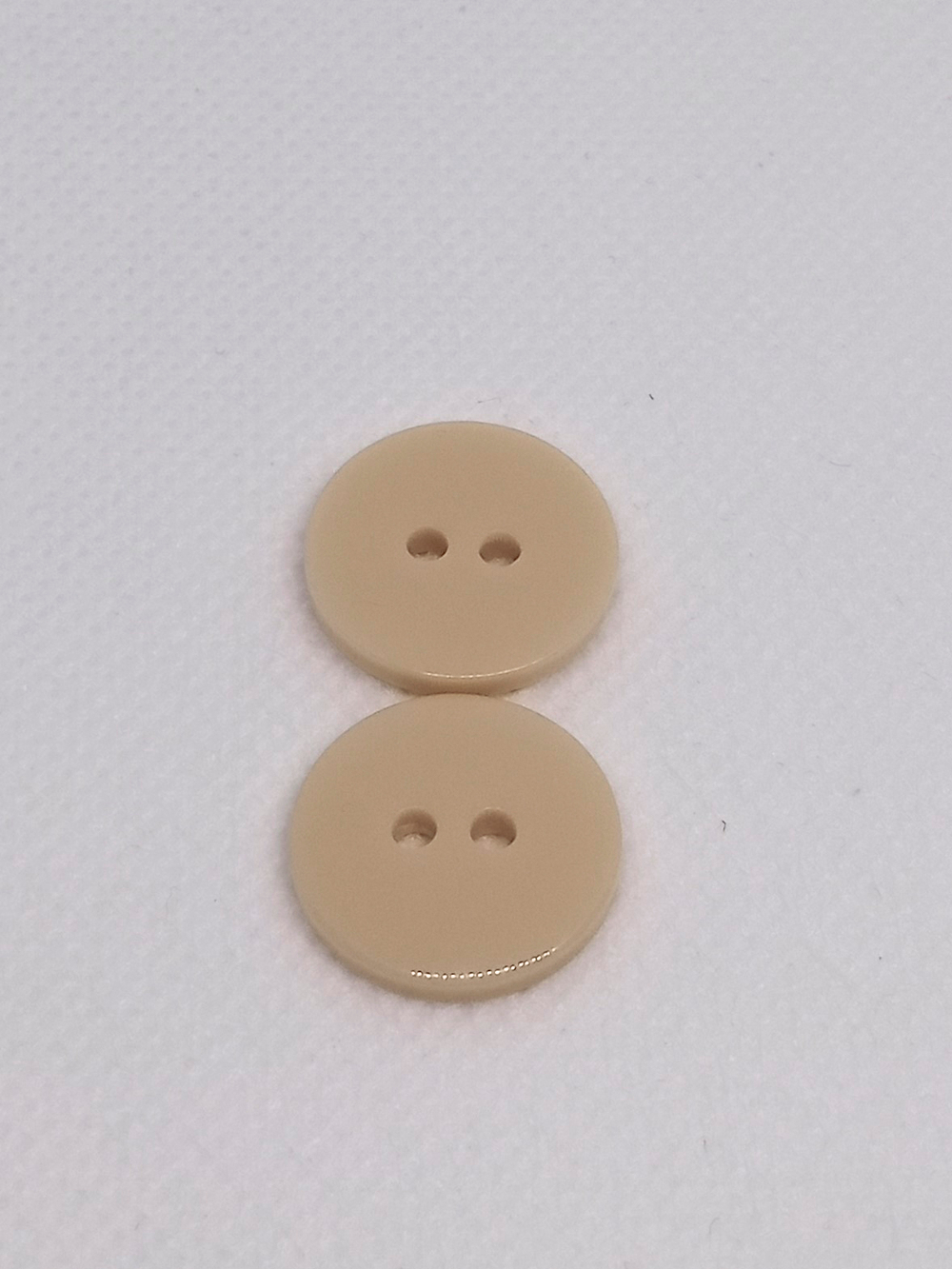 Пуговица 28L (18мм) 2 прокола, пластик, 1 шт