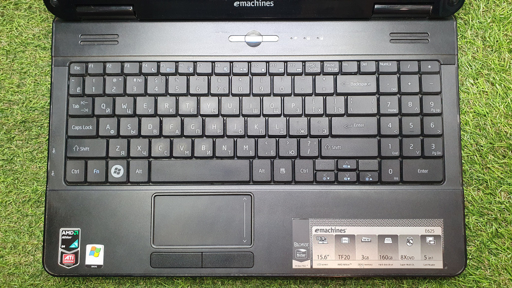 Ноутбук eMachines AMD/4Gb
