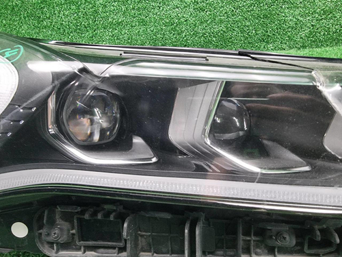 Битая Фара правая Kia K5 (2019-2023) LED