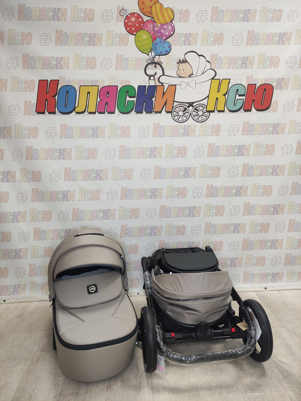 Коляска модульная Adamex Mobi New Tip M-TK72