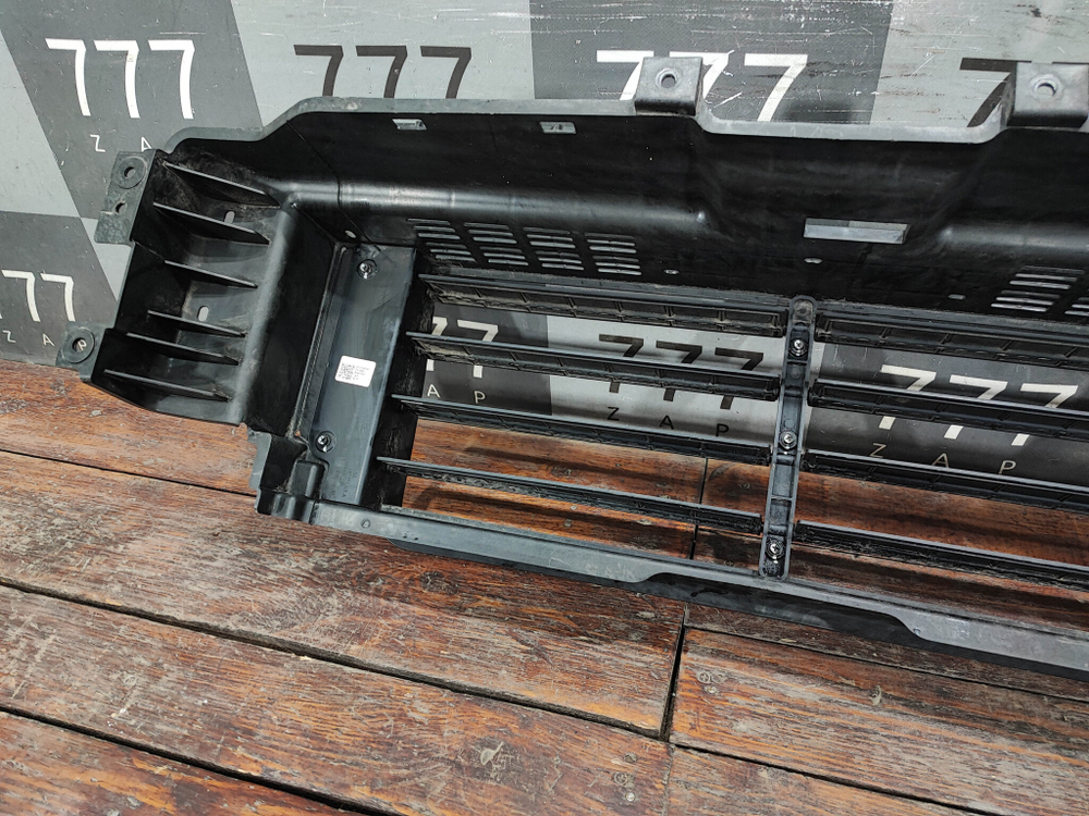 Жалюзи радиатора Genesis GV70 20-нв Б/У Оригинал 86950AR000