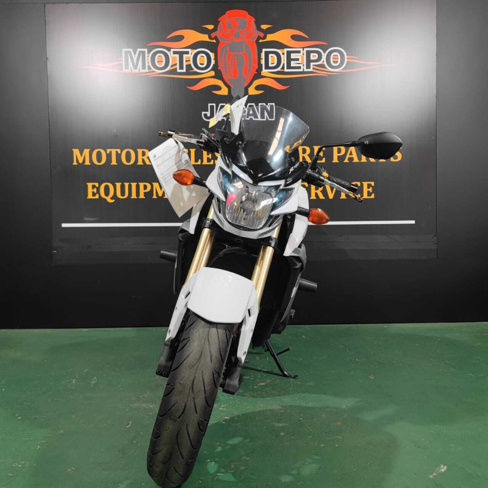 Suzuki GSR750A , 2015