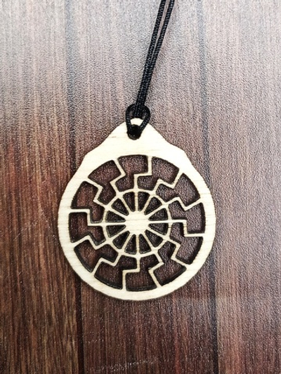 Оберег "Черное солнце".