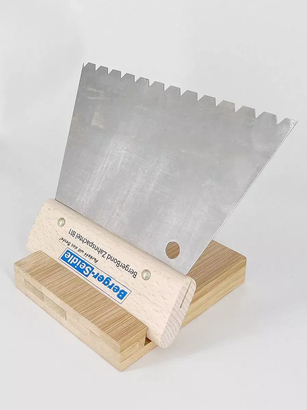 Шпатель зубчатый для клея Berger-Seidle В3