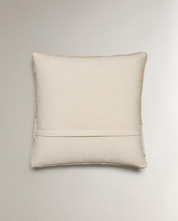 ZARA HOME РОЖДЕСТВЕНСКИЙ ЧЕХОЛ НА ПОДУШКУ С ВЫШИВКОЙ "СОБАКА НА САНЯХ", ЭКРЮ