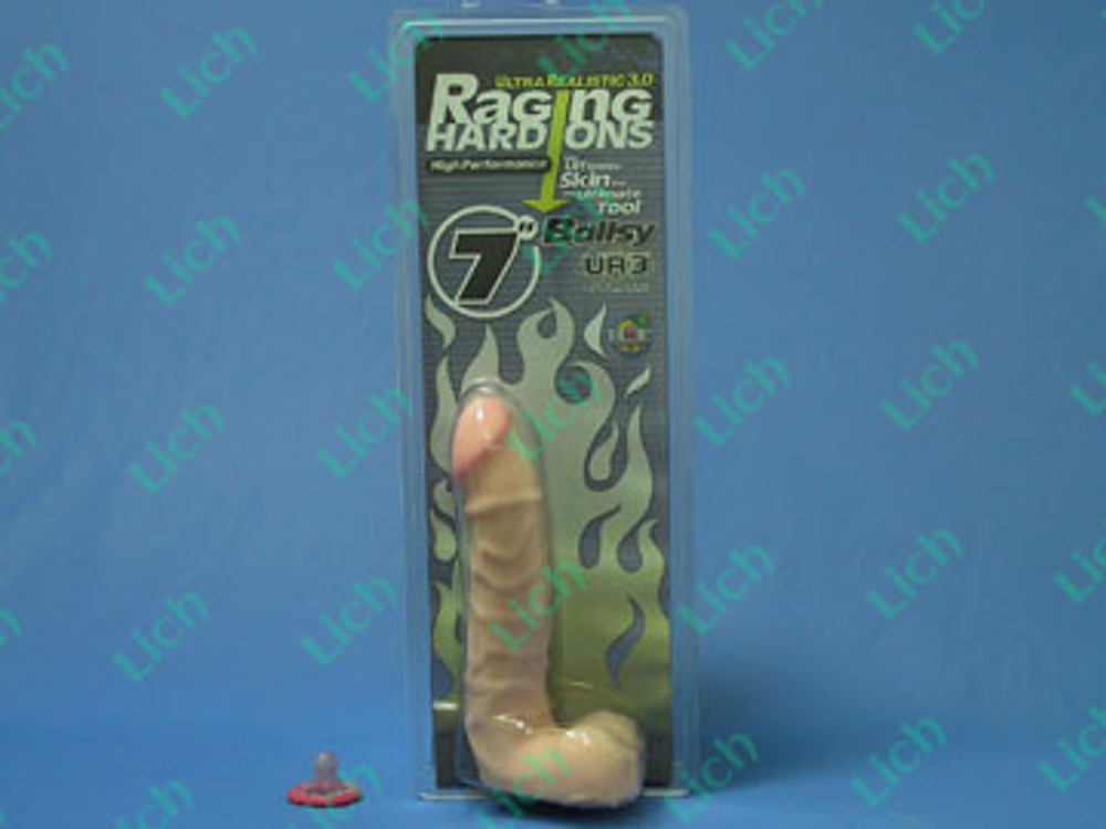 Рельефный фаллоимитатор с мошонкой