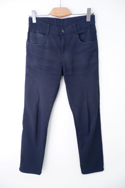 Джинсы практичные 44 размер