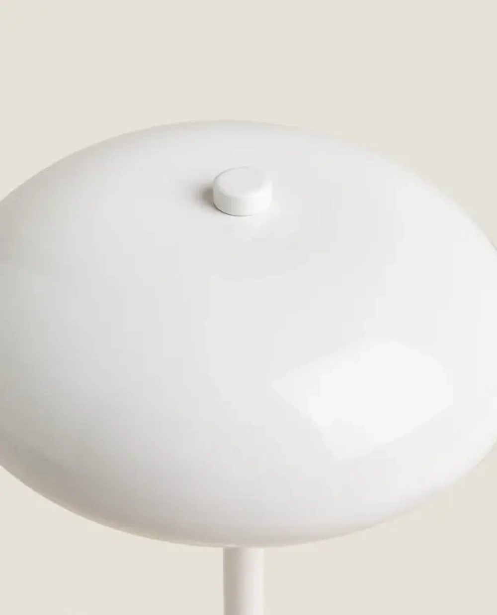 ZARA HOME МАЛЕНЬКАЯ МОНОХРОМНАЯ НАСТОЛЬНАЯ ЛАМПА, БЕЛЫЙ