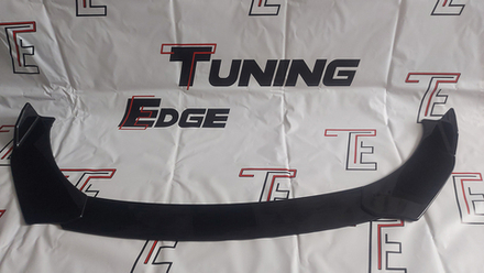 Сплиттер (накладка) переднего бампера универсальный плоский