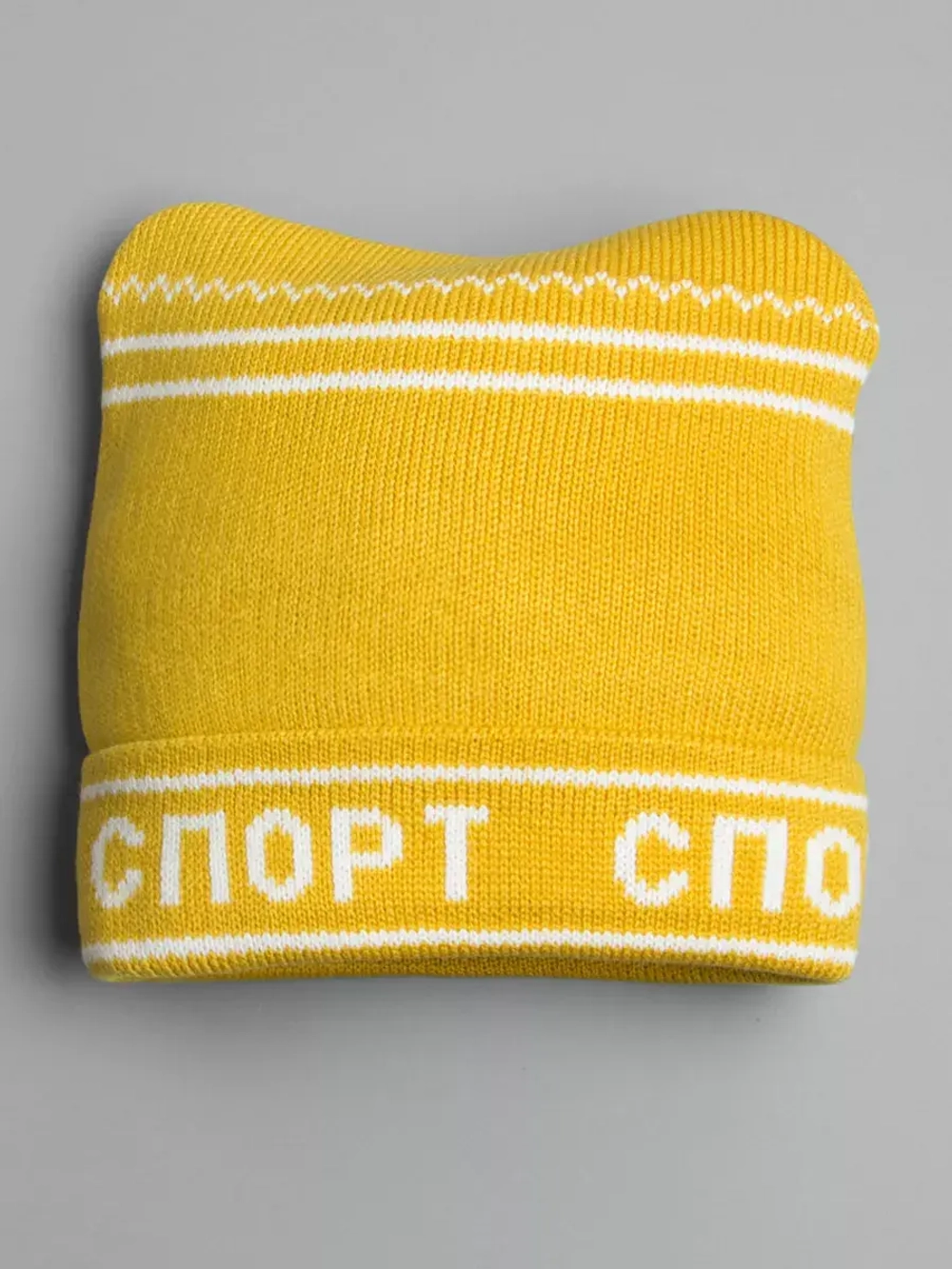 Осенняя шапка для мальчика в стиле СССР