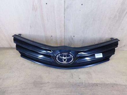 решетка радиатора Toyota Corolla Axio NZE161 165