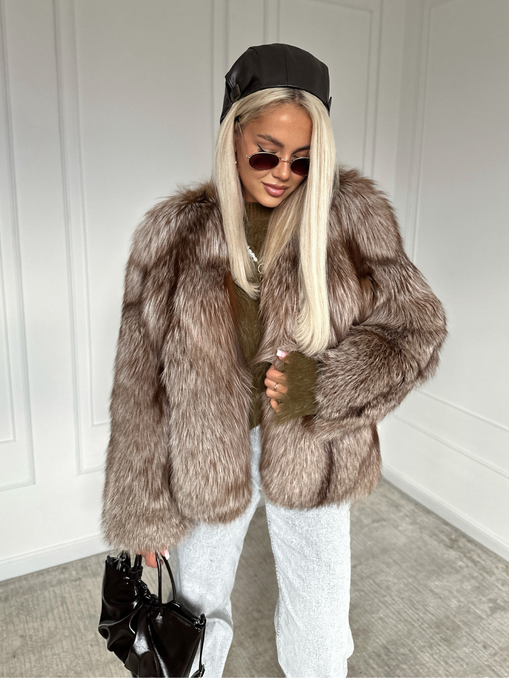 Шуба из кофейной лисы 60см