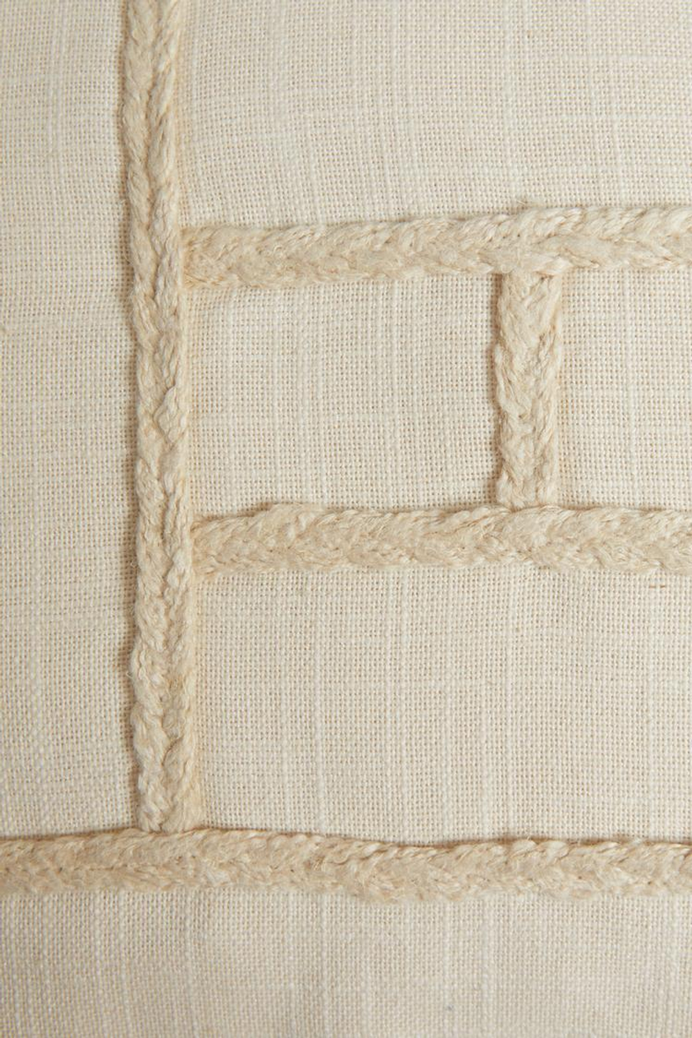 ZARA HOME ЧЕХОЛ ДЛЯ ДЕКОРАТИВНОЙ ПОДУШКИ С КОНТРАСТНЫМИ ДЕТАЛЯМИ, СВЕТЛО-БЕЖЕВЫЙ