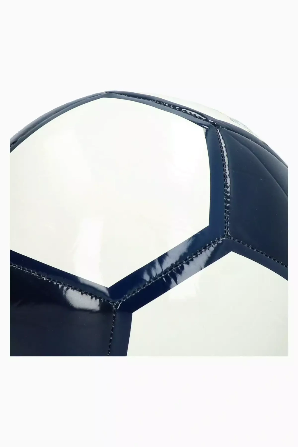 Футбольный мяч adidas EPP Club размер 4