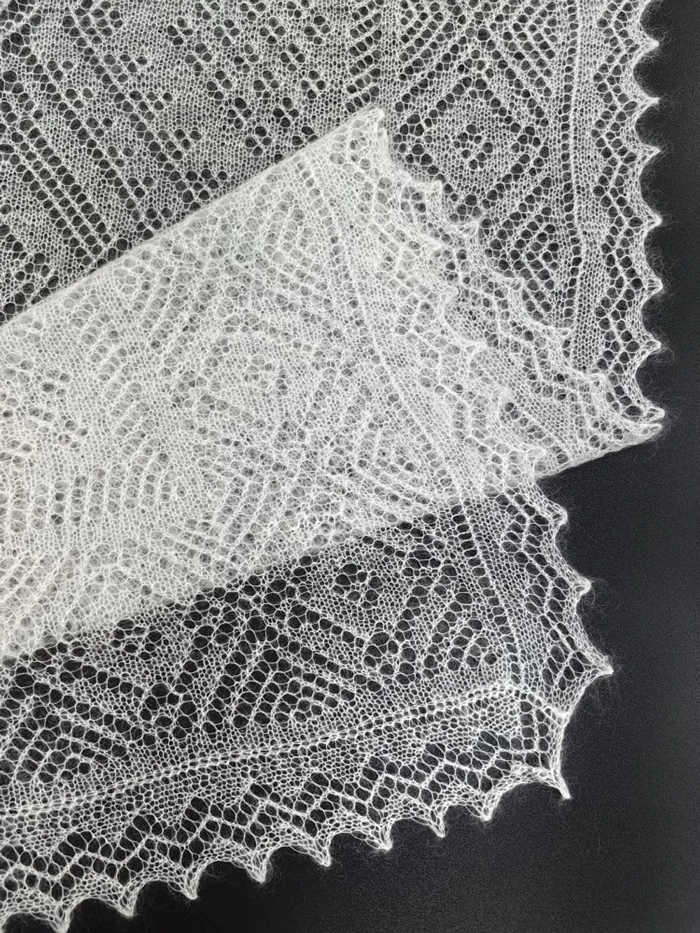 Оренбургский пуховый палантин А14060-01 белый отбеленный