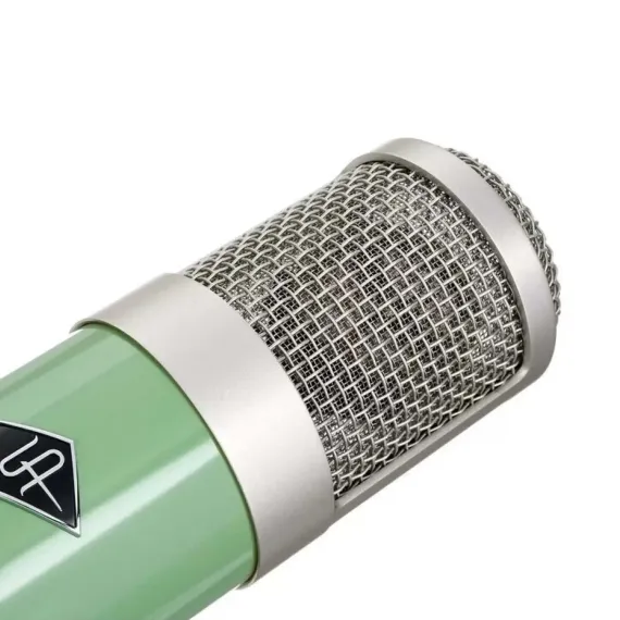 Universal Audio UA Bock 187 FET