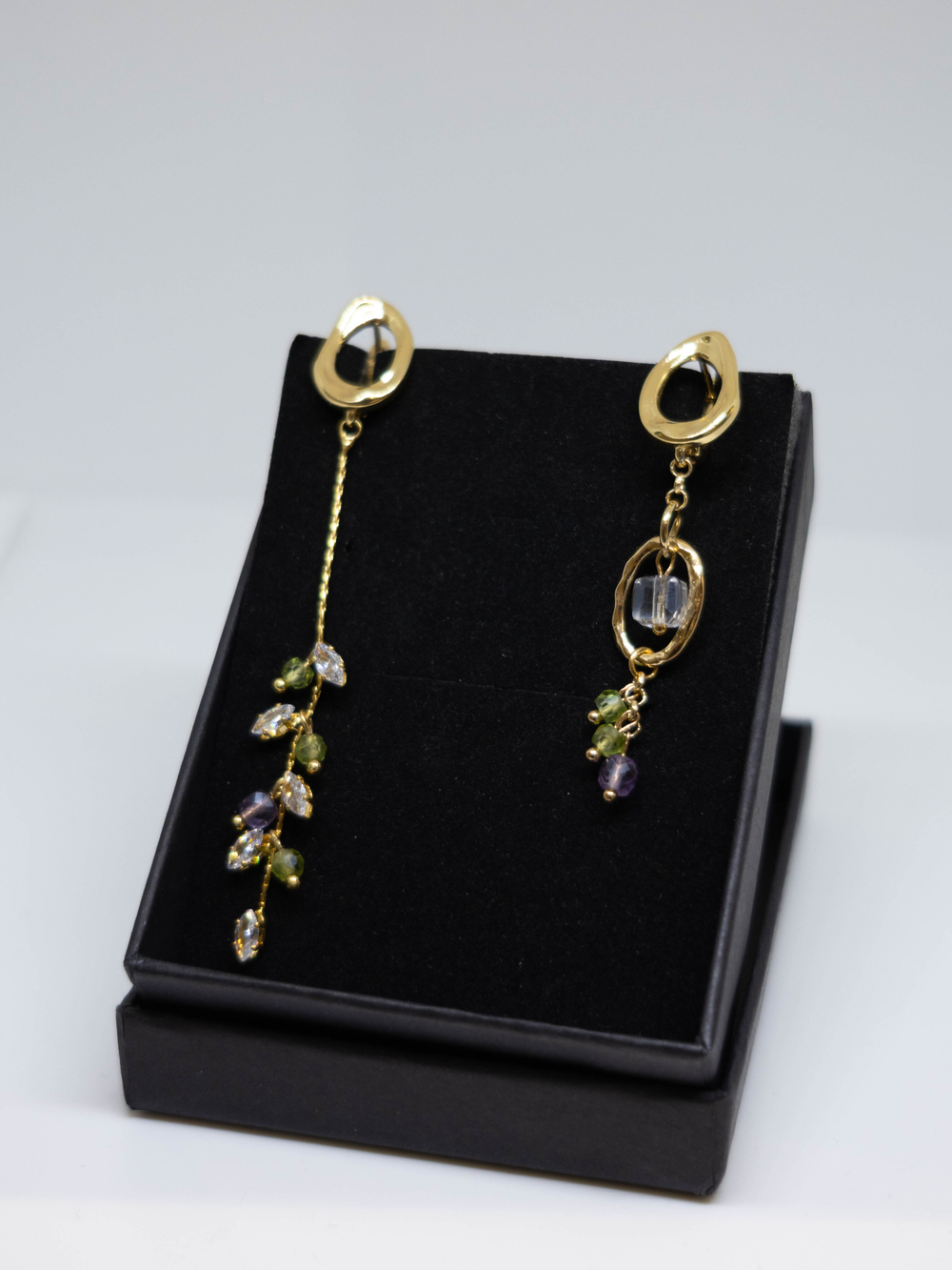Серьги с хризолитом и аметистом