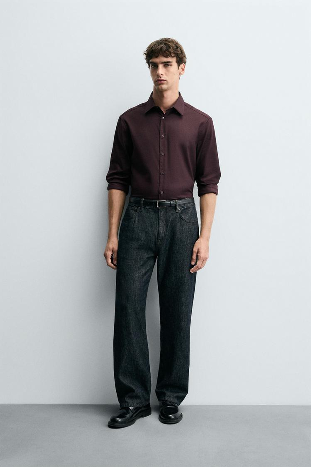 ZARA РУБАШКА ИЗ РЕЛЬЕФНОЙ ТКАНИ EASY CARE, БОРДОВЫЙ