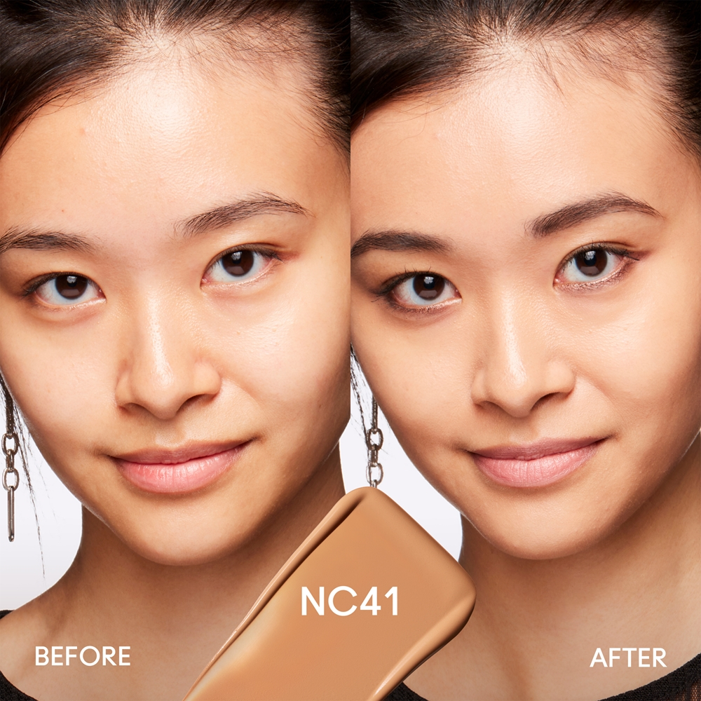 MAC Cosmetics Studio Fix Fluid SPF 15 24HR Matte Foundation + Oil Control - Тональная основа матирующая SPF 15 оттенок NC41, 30 ml