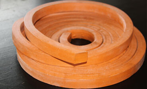 Шнур УЛЬТРАПЛАТ саморасширяющийся герметизирующий 10*20мм /упаковка 40м.п/