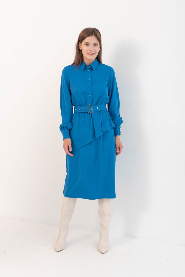 Платье синее с баской из вискозы