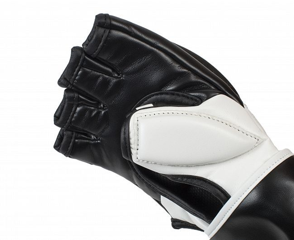 Перчатки для смешанных единоборств Clinch Combat черно-белые C611