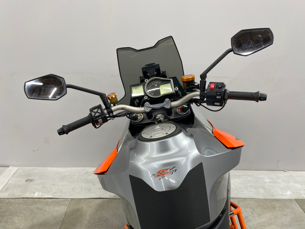 KTM 1290 Superduke GT 043936