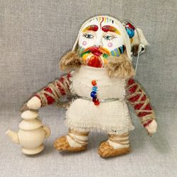 Ёлочная игрушка "Домовёнок с чайником"