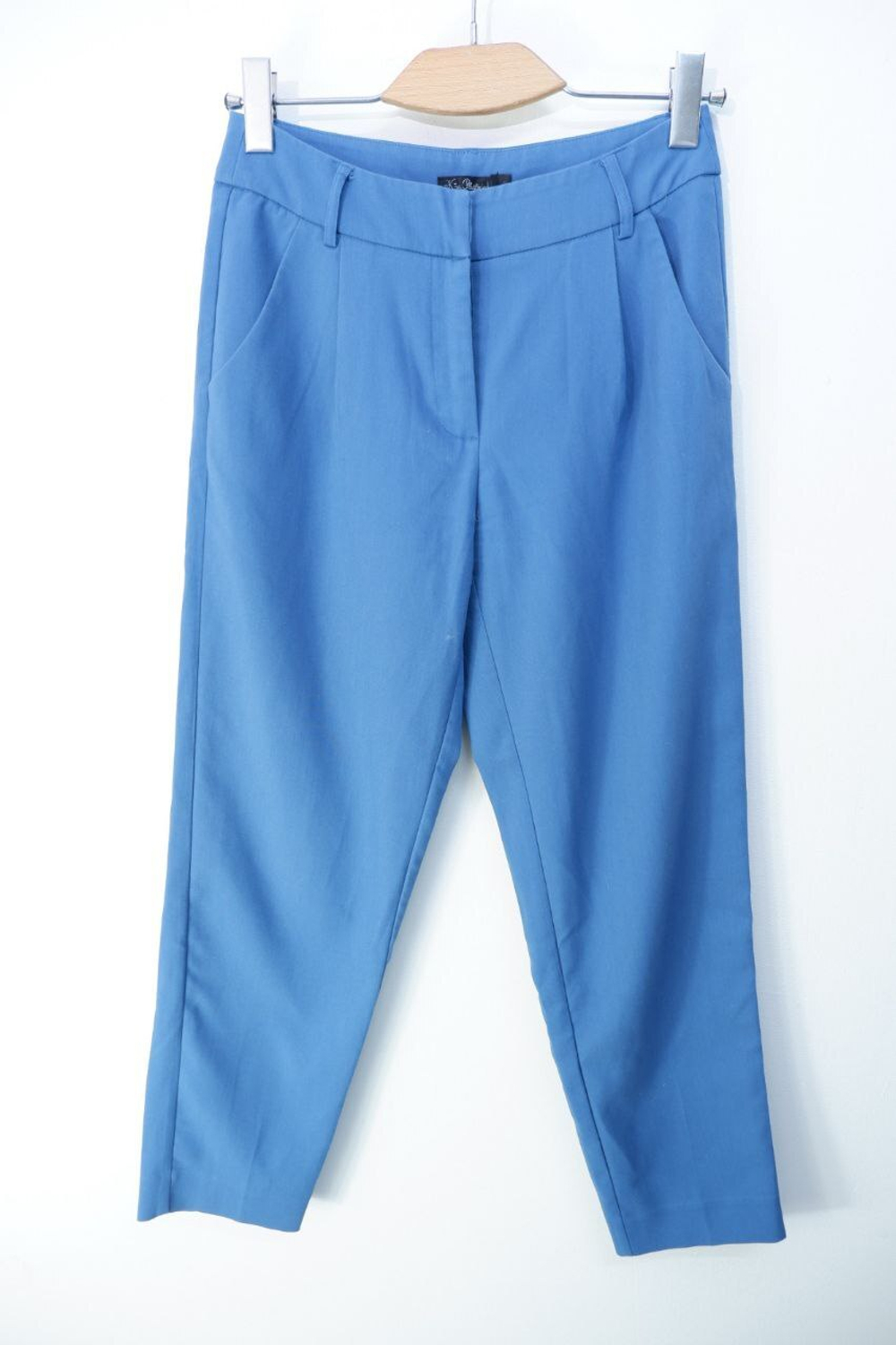 Брюки Kira Plastinina из вискозы 44 размер