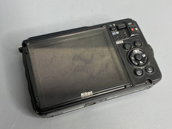 Nikon Coolpix W300 царапки на линзе