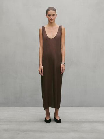 Massimo Dutti Длинное платье с пуговицами - Studio, коричневый