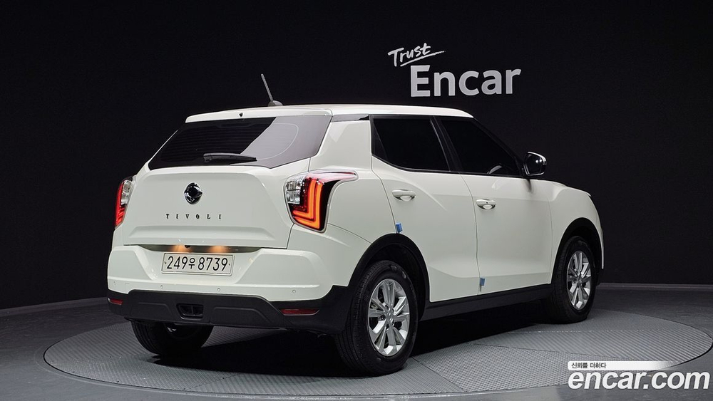 KG Mobility (Ssangyong) Very New Tivoli Дизель 1.6 2WD (05.2020)