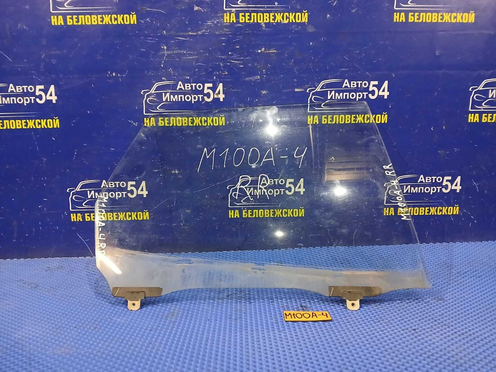 Стекло двери задней правой TOYOTA DUET 1998-2000