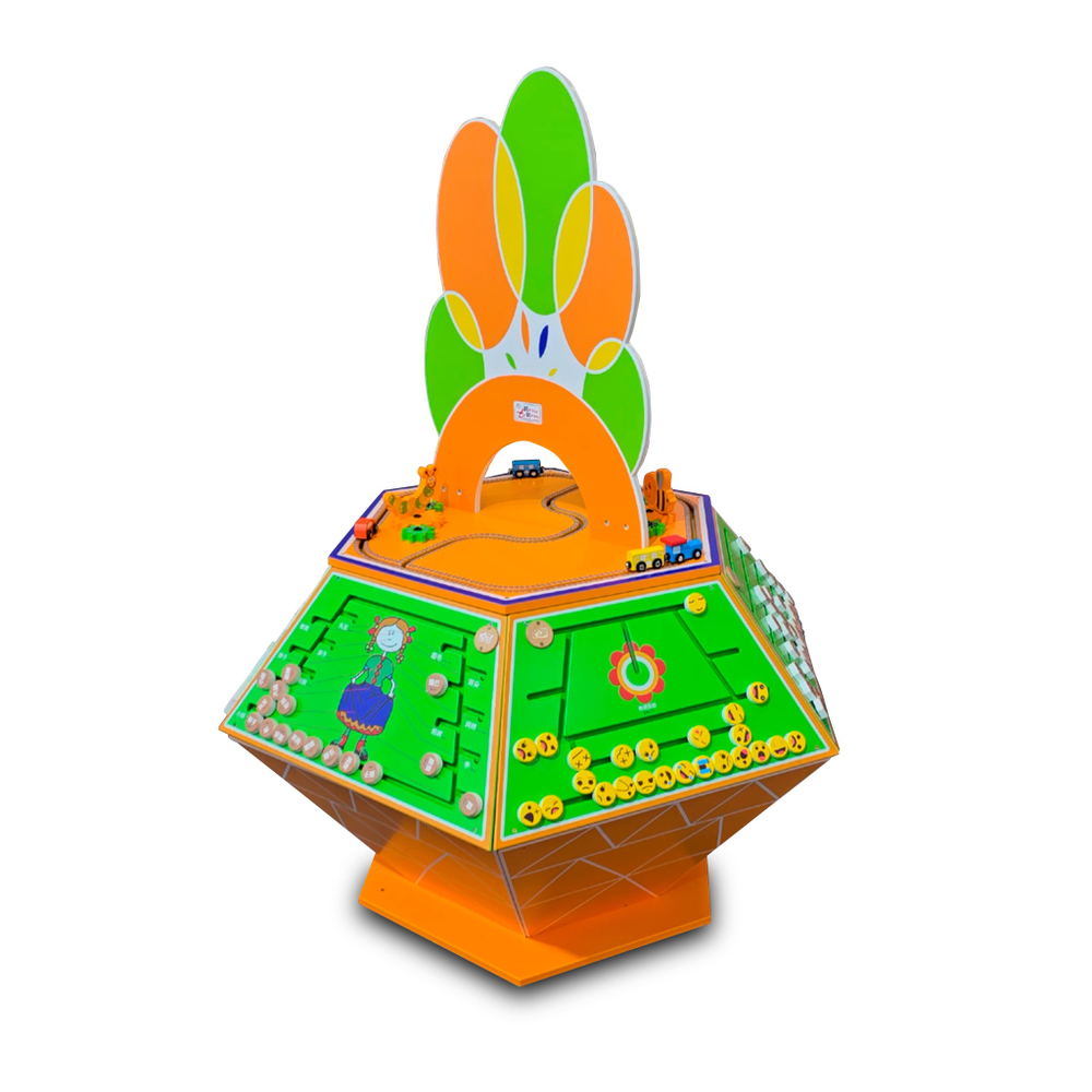 Развивающий детский игровой стол "Веселый парк"