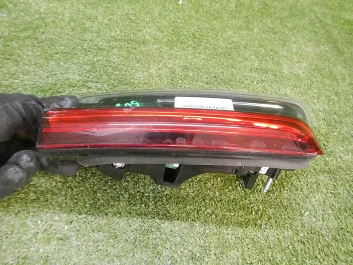 Фонарь левый внутренний BMW 3er G20 (2018-н.в.)