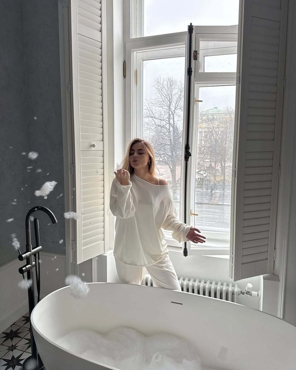 milk oversized long sleeve