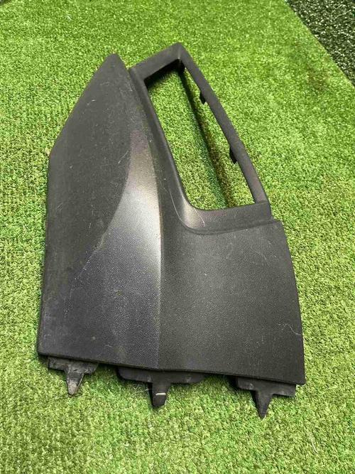 Накладка ПТФ левая VW Tiguan 2 (2016-2020)