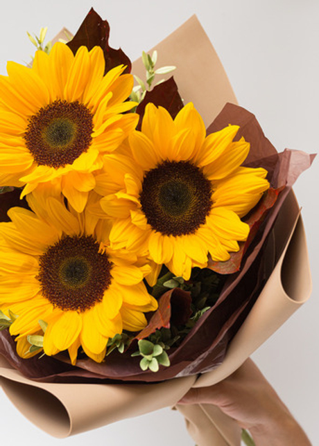 Букет с подсолнухами S #9