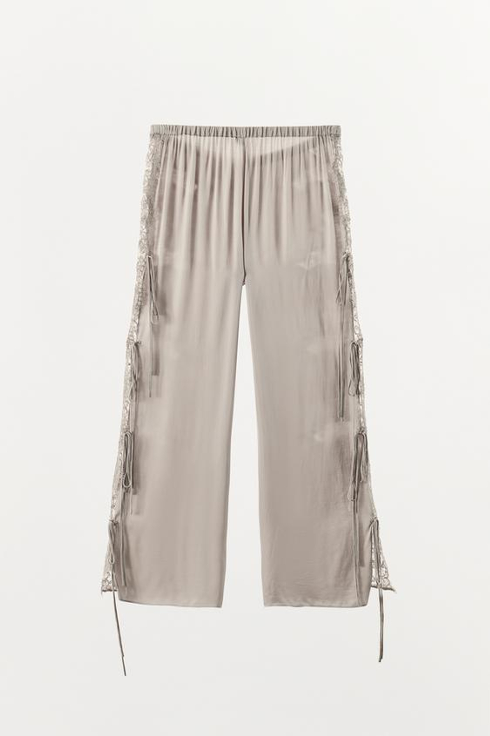 ZARA АТЛАСНЫЕ БРЮКИ С КРУЖЕВОМ И РАЗРЕЗАМИ, СЕРЫЙ