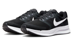 Кроссовки Nike Run Swift 3
